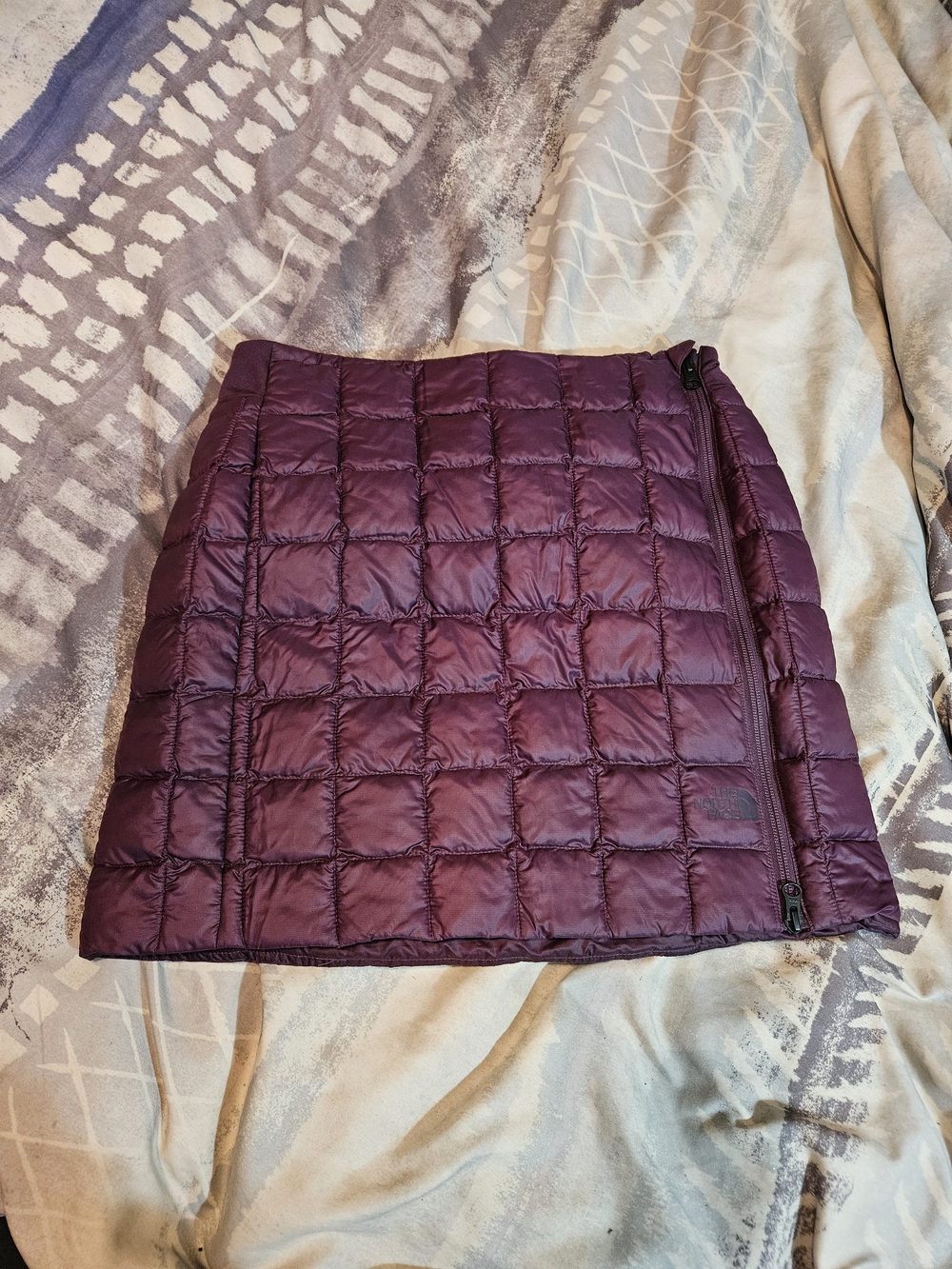 The North Face Quilted Plum Mini Skirt with Side Zipper